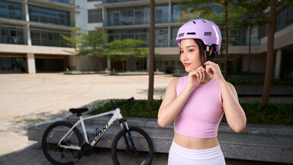 Đi Xe Đạp Có Cần Đội Mũ Bảo Hiểm Không?