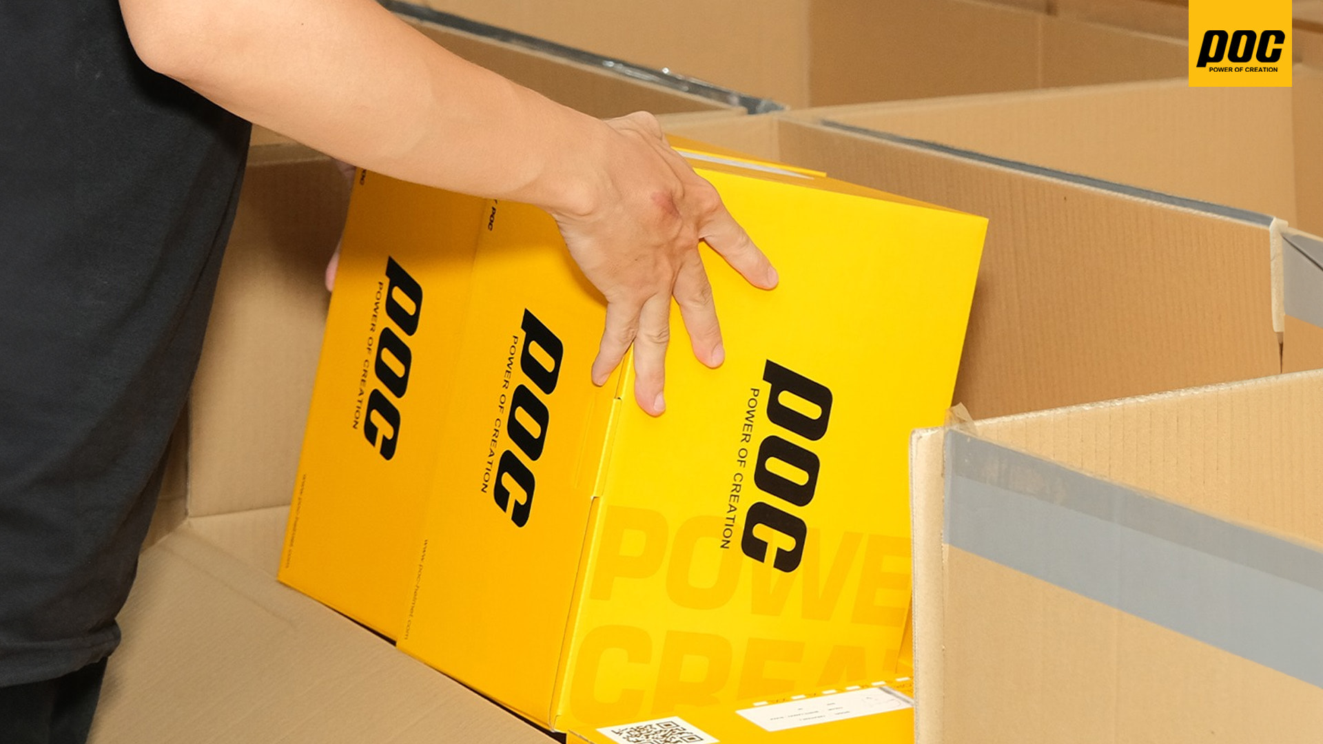 Nón bảo hiểm quà tặng đóng gói chỉnh chủ